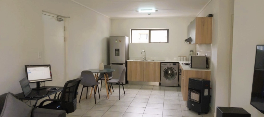 To Let 2 Bedroom Property for Rent in Admirals Park Western Cape